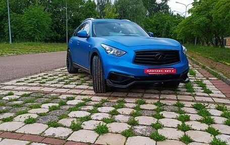 Infiniti FX II, 2012 год, 2 300 000 рублей, 6 фотография
