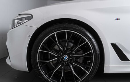 BMW 5 серия, 2018 год, 2 750 000 рублей, 11 фотография