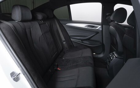 BMW 5 серия, 2018 год, 2 750 000 рублей, 13 фотография