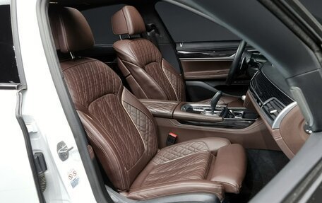 BMW 7 серия, 2021 год, 7 320 000 рублей, 7 фотография
