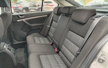 Skoda Octavia, 2011 год, 698 000 рублей, 18 фотография