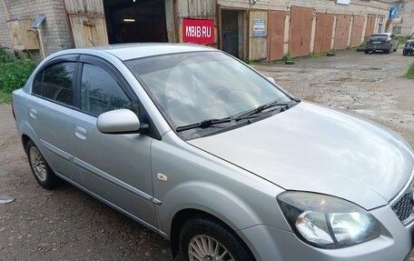 KIA Rio II, 2010 год, 520 000 рублей, 1 фотография