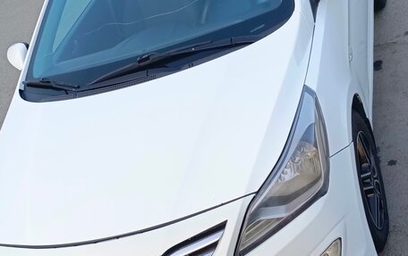 Hyundai Solaris II рестайлинг, 2016 год, 780 000 рублей, 1 фотография
