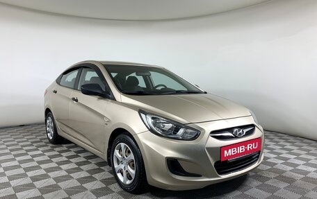 Hyundai Solaris II рестайлинг, 2012 год, 848 000 рублей, 3 фотография