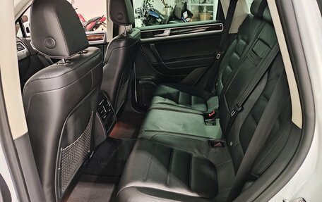 Volkswagen Touareg III, 2016 год, 2 965 000 рублей, 18 фотография