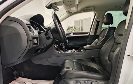 Volkswagen Touareg III, 2016 год, 2 965 000 рублей, 14 фотография