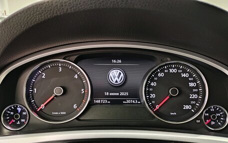 Volkswagen Touareg III, 2016 год, 2 965 000 рублей, 24 фотография