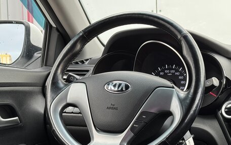 KIA Rio III рестайлинг, 2015 год, 910 000 рублей, 11 фотография