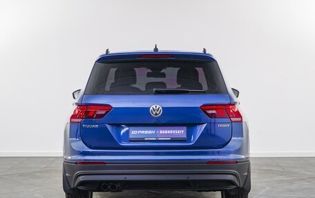 Volkswagen Tiguan II, 2020 год, 2 830 000 рублей, 4 фотография