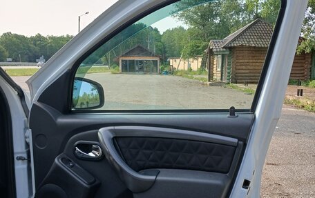 Renault Duster I рестайлинг, 2015 год, 1 300 000 рублей, 17 фотография