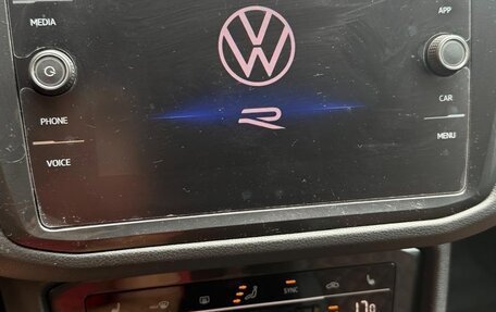 Volkswagen Tiguan II, 2021 год, 2 750 000 рублей, 9 фотография