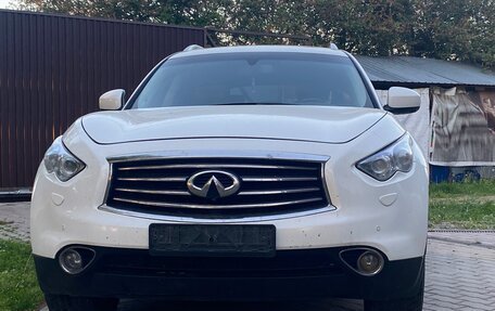 Infiniti FX II, 2012 год, 1 800 000 рублей, 24 фотография