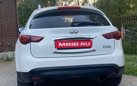 Infiniti FX II, 2012 год, 1 800 000 рублей, 22 фотография