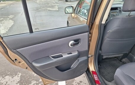Nissan Tiida, 2007 год, 820 000 рублей, 23 фотография