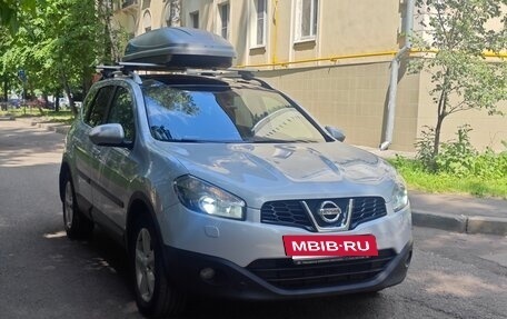 Nissan Qashqai+2 I, 2011 год, 960 000 рублей, 2 фотография