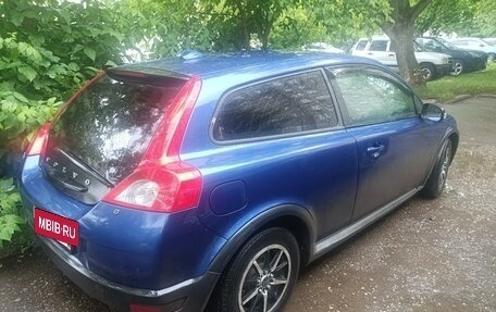 Volvo C30 I рестайлинг, 2008 год, 690 000 рублей, 3 фотография