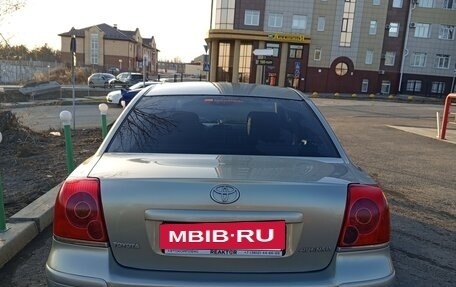 Toyota Avensis III рестайлинг, 2004 год, 650 000 рублей, 5 фотография