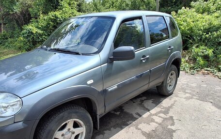 Chevrolet Niva I рестайлинг, 2012 год, 470 000 рублей, 2 фотография