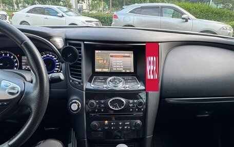 Infiniti FX II, 2012 год, 1 900 000 рублей, 9 фотография
