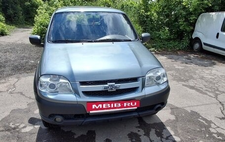 Chevrolet Niva I рестайлинг, 2012 год, 470 000 рублей, 3 фотография