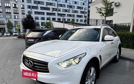 Infiniti FX II, 2012 год, 1 900 000 рублей, 2 фотография