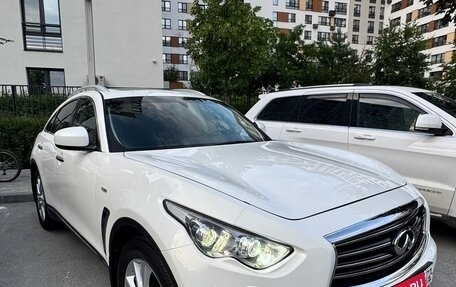 Infiniti FX II, 2012 год, 1 900 000 рублей, 3 фотография