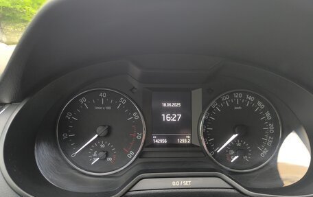 Skoda Octavia, 2015 год, 1 270 000 рублей, 10 фотография