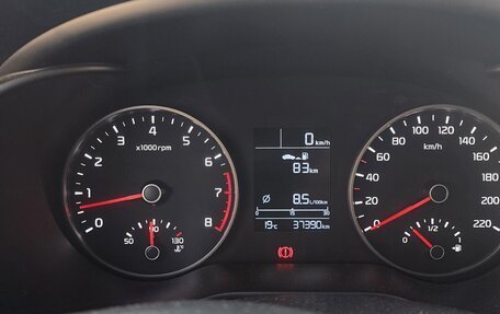 KIA Rio IV, 2018 год, 1 330 000 рублей, 6 фотография