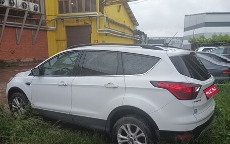 Ford Escape III, 2019 год, 1 680 000 рублей, 1 фотография