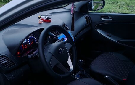 Hyundai Solaris II рестайлинг, 2014 год, 950 000 рублей, 4 фотография