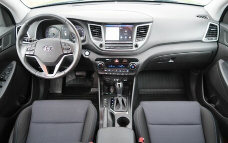 Hyundai Tucson III, 2018 год, 2 250 000 рублей, 17 фотография