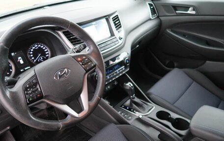 Hyundai Tucson III, 2018 год, 2 250 000 рублей, 19 фотография