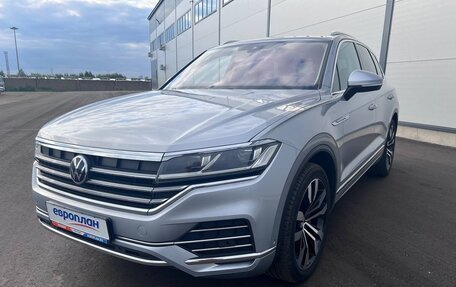 Volkswagen Touareg III, 2021 год, 6 200 000 рублей, 2 фотография