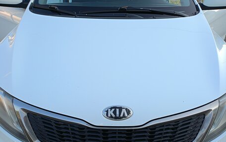 KIA Rio III рестайлинг, 2013 год, 790 000 рублей, 3 фотография