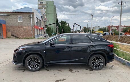 Lexus RX IV рестайлинг, 2016 год, 3 800 000 рублей, 2 фотография