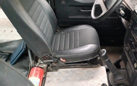 Land Rover Defender I, 2008 год, 2 630 000 рублей, 17 фотография