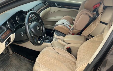 Skoda Superb III рестайлинг, 2014 год, 1 050 000 рублей, 4 фотография