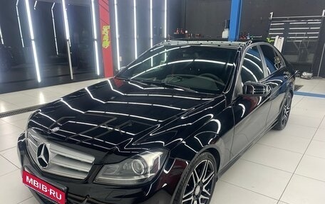 Mercedes-Benz C-Класс, 2013 год, 1 990 000 рублей, 2 фотография