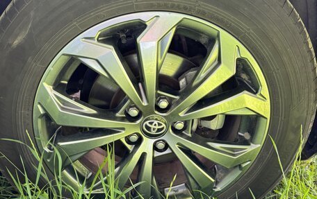Toyota RAV4, 2024 год, 4 700 000 рублей, 8 фотография