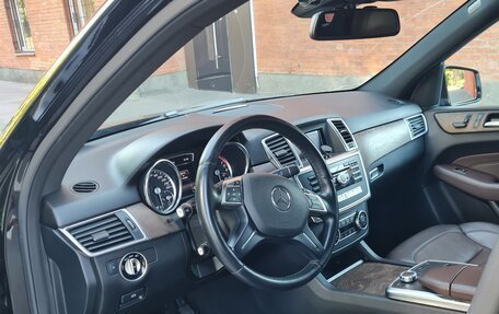 Mercedes-Benz M-Класс, 2014 год, 3 000 000 рублей, 9 фотография