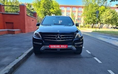 Mercedes-Benz M-Класс, 2014 год, 3 000 000 рублей, 4 фотография