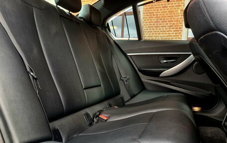 BMW 3 серия, 2015 год, 2 320 000 рублей, 16 фотография