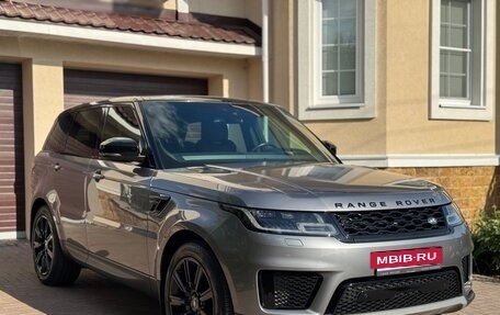 Land Rover Range Rover Sport II, 2020 год, 7 800 000 рублей, 3 фотография