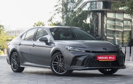 Toyota Camry, 2024 год, 3 990 000 рублей, 2 фотография