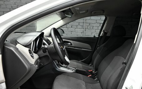 Chevrolet Cruze II, 2013 год, 870 000 рублей, 10 фотография