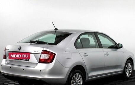 Skoda Rapid I, 2018 год, 1 330 000 рублей, 6 фотография