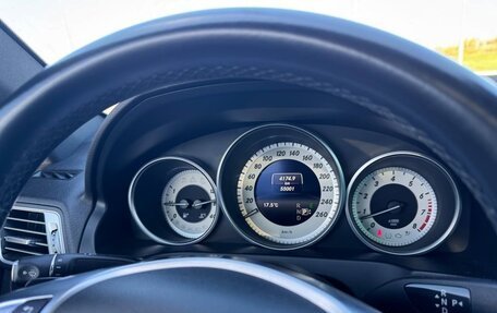 Mercedes-Benz E-Класс, 2015 год, 2 500 000 рублей, 9 фотография