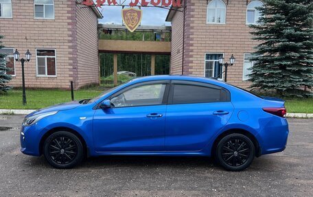 KIA Rio IV, 2018 год, 1 200 000 рублей, 3 фотография