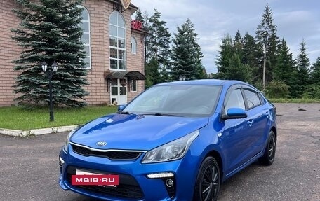 KIA Rio IV, 2018 год, 1 200 000 рублей, 2 фотография