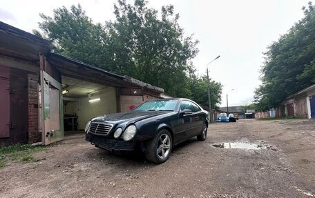 Mercedes-Benz CLK-Класс, 2000 год, 450 000 рублей, 9 фотография